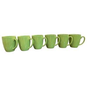 💚Corelle Coordinates Livingware 11-ounce mugs in a lime green color. 6 total.
